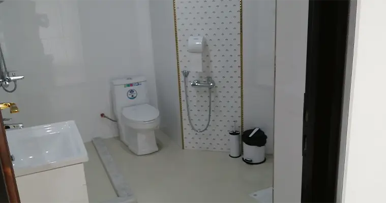 امکانات هتل آراز قم