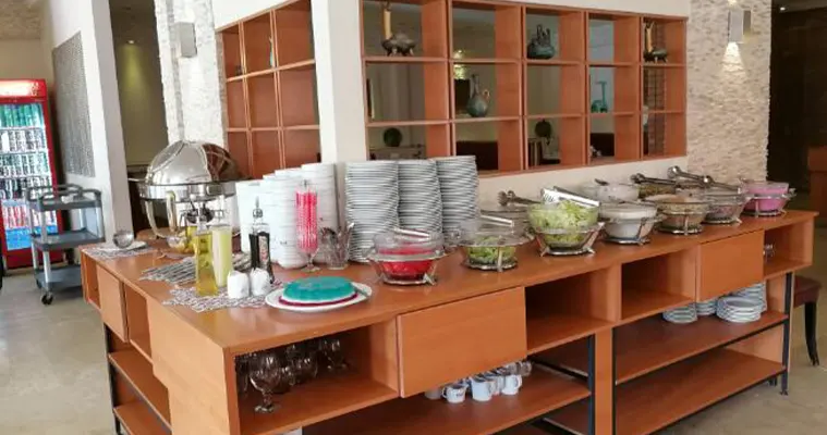غذاهای هتل خانه رز کاشان