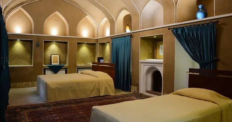 قیمت هتل سنتی سروا کاشان