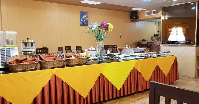 غذای هتل پتروشیمی تبریز