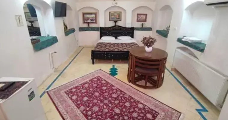 اتاق های بوتیک هتل خادمی کاشان