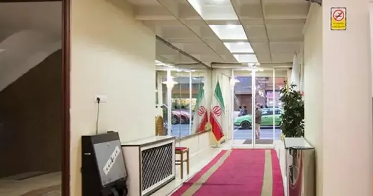 لابی هتل آزادی تهران