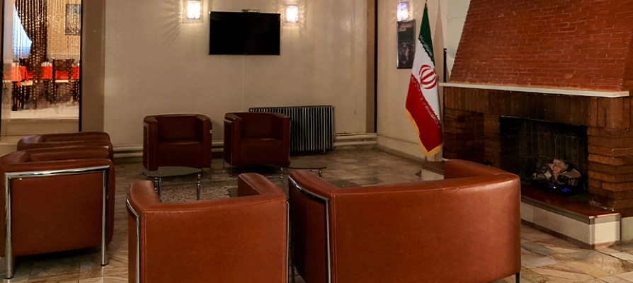 لابی هتل جهانگردی علیصدر در همدان