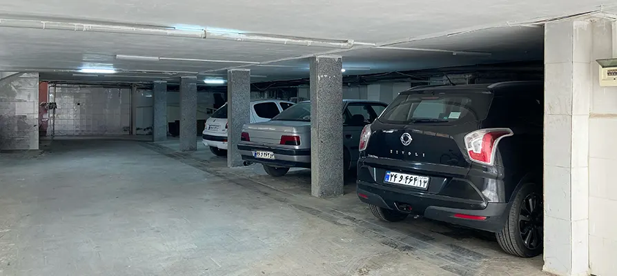 پارکینگ هتل اصفهان اصفهان