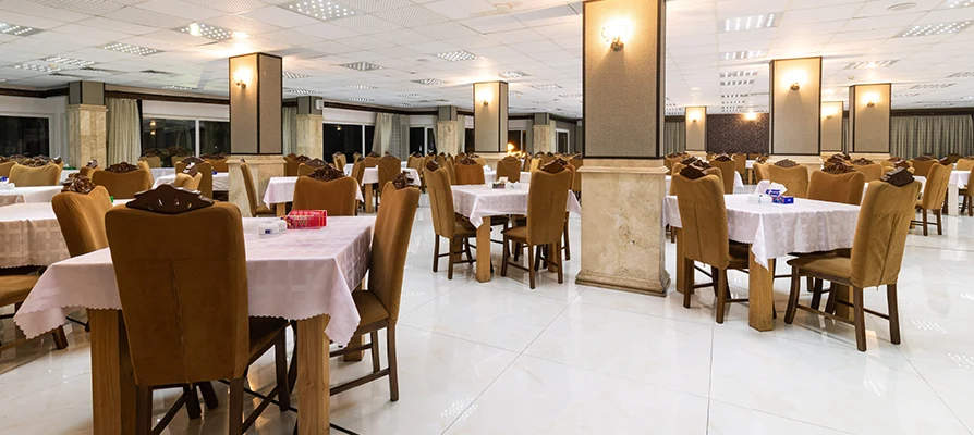 رستوران هتل کادوس رشت