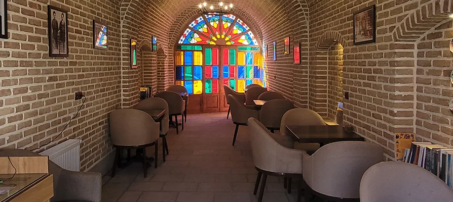 کافی شاپ هتل سرخه ای تبریز
