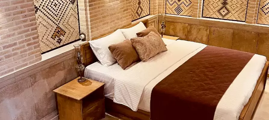 نمایی از اتاق بوتیک هتل شمس الملوک در شیراز