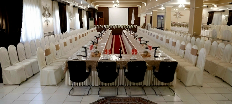 رستوران هتل آذین گرگان