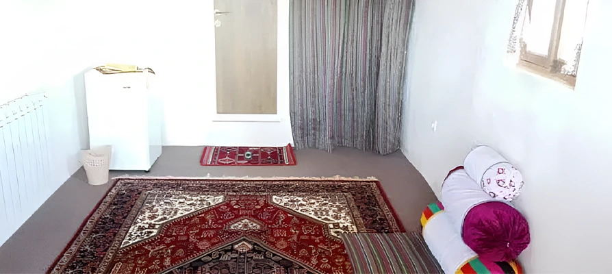 سوئیت اقامتگاه بوم گردی داروک در صومعه سرا