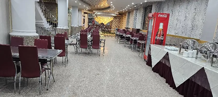 رستوران هتل آپارتمان سفرا طلایی مشهد